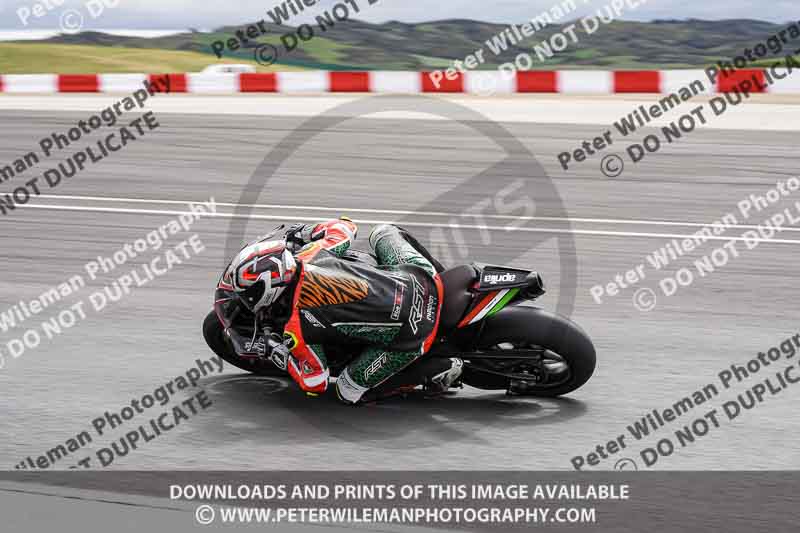 cadwell no limits trackday;cadwell park;cadwell park photographs;cadwell trackday photographs;enduro digital images;event digital images;eventdigitalimages;navarra;no limits trackdays;peter wileman photography;racing digital images;trackday digital images;trackday photos